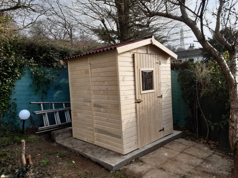 Abri mural en bois, range vélo, scooter, moto, porte latérale, foresta