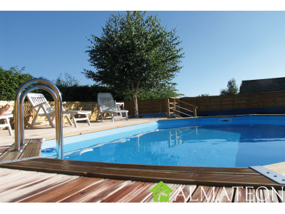 Piscine OCEA 470 x 860 x H130 cm liner bleu en bois octogonale allongee UBBINK