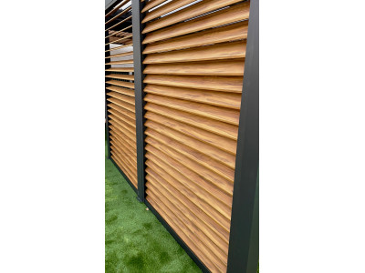 Ventelles aluminium mobiles aspect bois pour pergola bioclimatique PER 3630 BI et PER 2430 BI pour côté 3 m