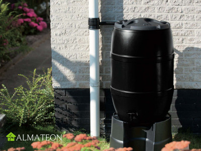 PROMO récupérateur d'eau avec couvercle et robinet forme de tonneau 210 L noir UBBINK