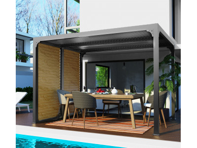 Pergola bioclimatique aluminium coloris gris anthracite livrée avec ventelles latérales mobiles imitation bois