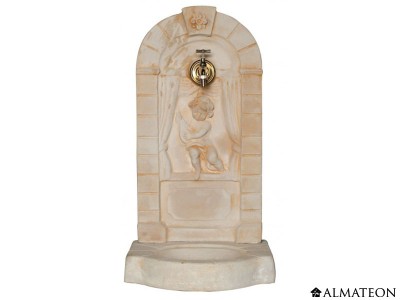 Fontaine murale aux angelots, en pierre, 42 x 37 x 82 cm, avec robinet Fontaine murale aux angelots, en pierre, 42 x 37 x 82 cm, avec robinet